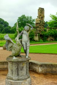 Fountain, sculptor unknown, stone and lead - Shugborough Hall - Staffordshire, England - DSC00251