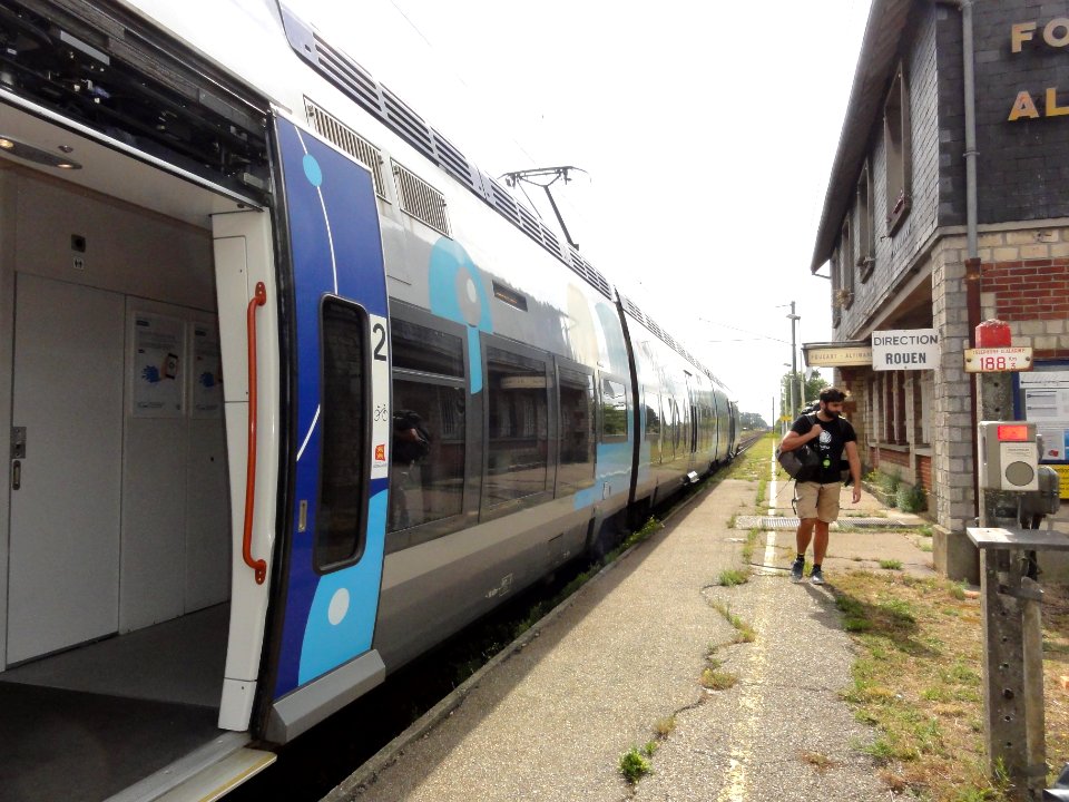 Foucart (Seine-Mar.) gare de Foucart-Alvimare (03)