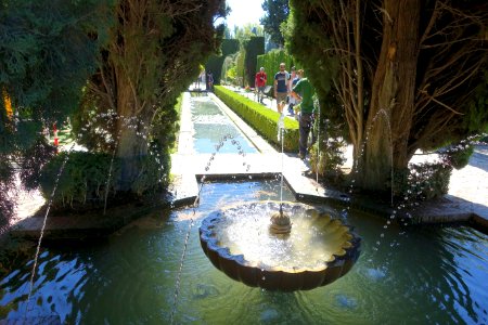 Fountains in Jardines Bajos (Generalife) - Alhambra, Granada, Spain - DSC07724