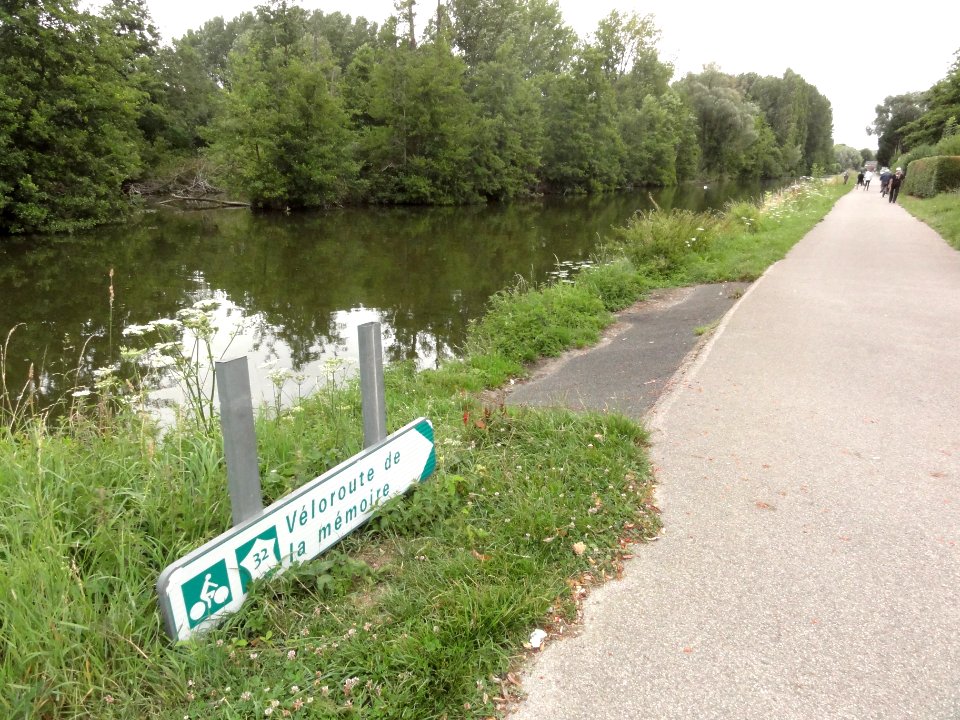 Fouilloy, véloroute de la Somme, véloroute de la Mémoire
