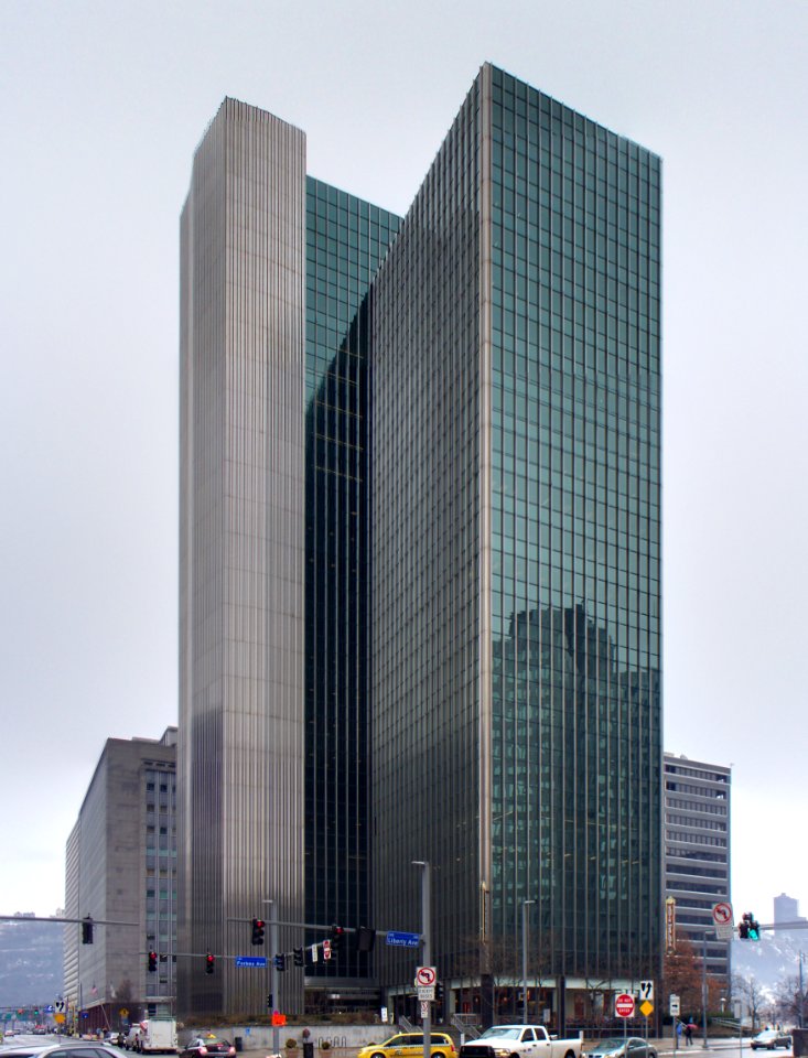 Four Gateway Center, 2015-03-10, 01