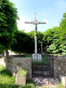 Foulzy (Girondelle, Ardennes) Croix de chemin