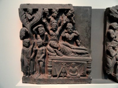 Four Scenes from the Life of the Buddha - Parinirvana - Kushan dynasty, late 2nd to early 3rd century AD, Gandhara, schist - Freer Gallery of Art - DSC05119