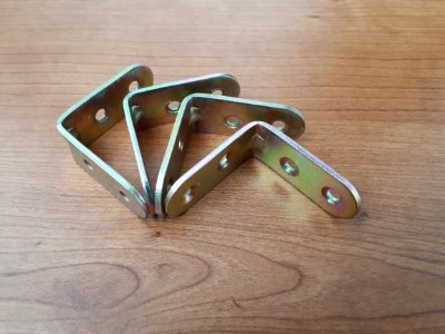 Four bronze angle brackets - 4 x 4 cm - B photo