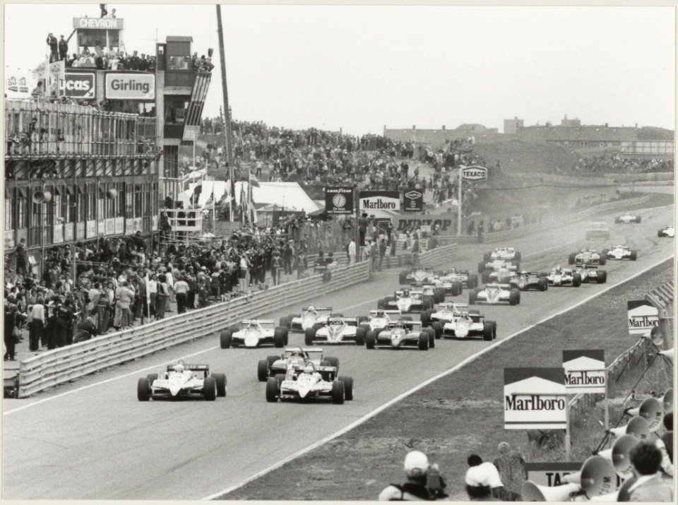 Formule 1 races op het circuit. NL-HlmNHA 54014383