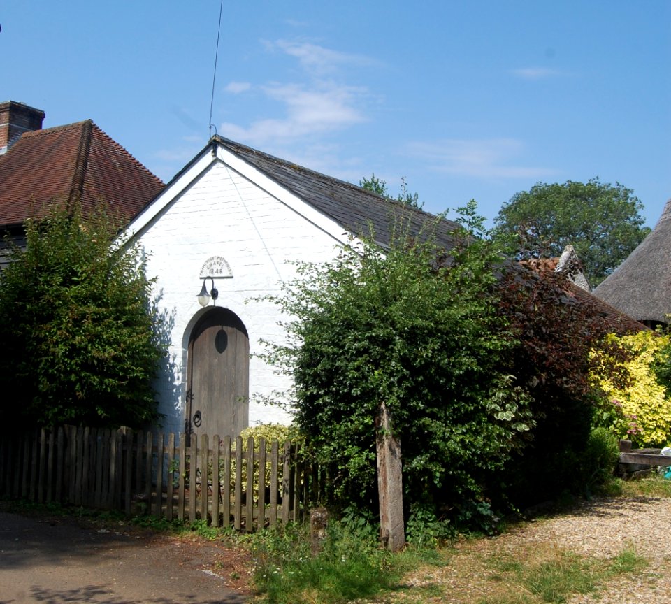 Former Wield Chapel, Upper Wield (July 2019) (3)