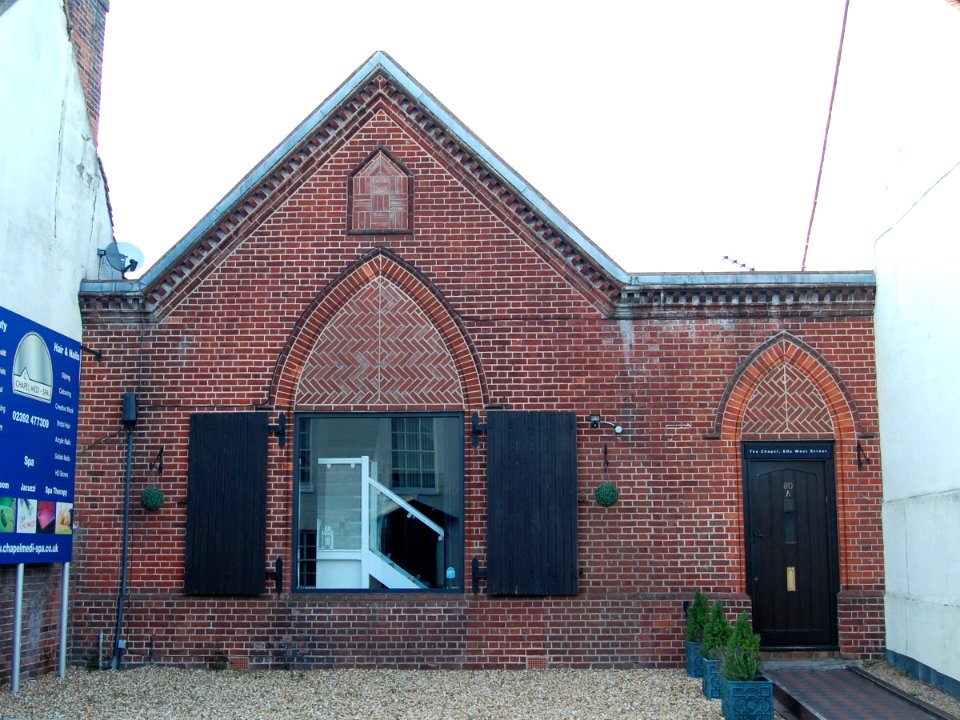 Former Wesleyan Methodist Chapel, 80a West Street, Havant (May 2019) (2)