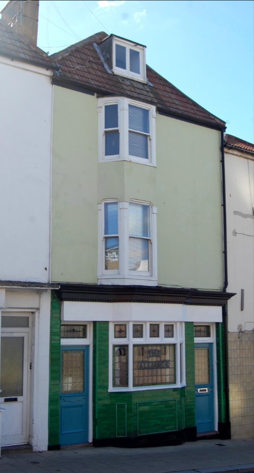 Former Alliance pub, 140 Edward Street, Brighton (September 2018)