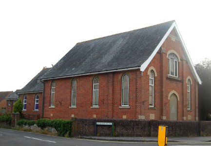 Former Windsor Road Methodist Church, Windsor Road, Petersfield (July 2019) (1)