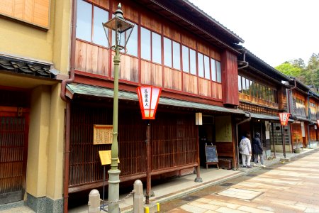 Former Kamiya main building and storehouse - Kanazawa, Japan - DSC00121 photo