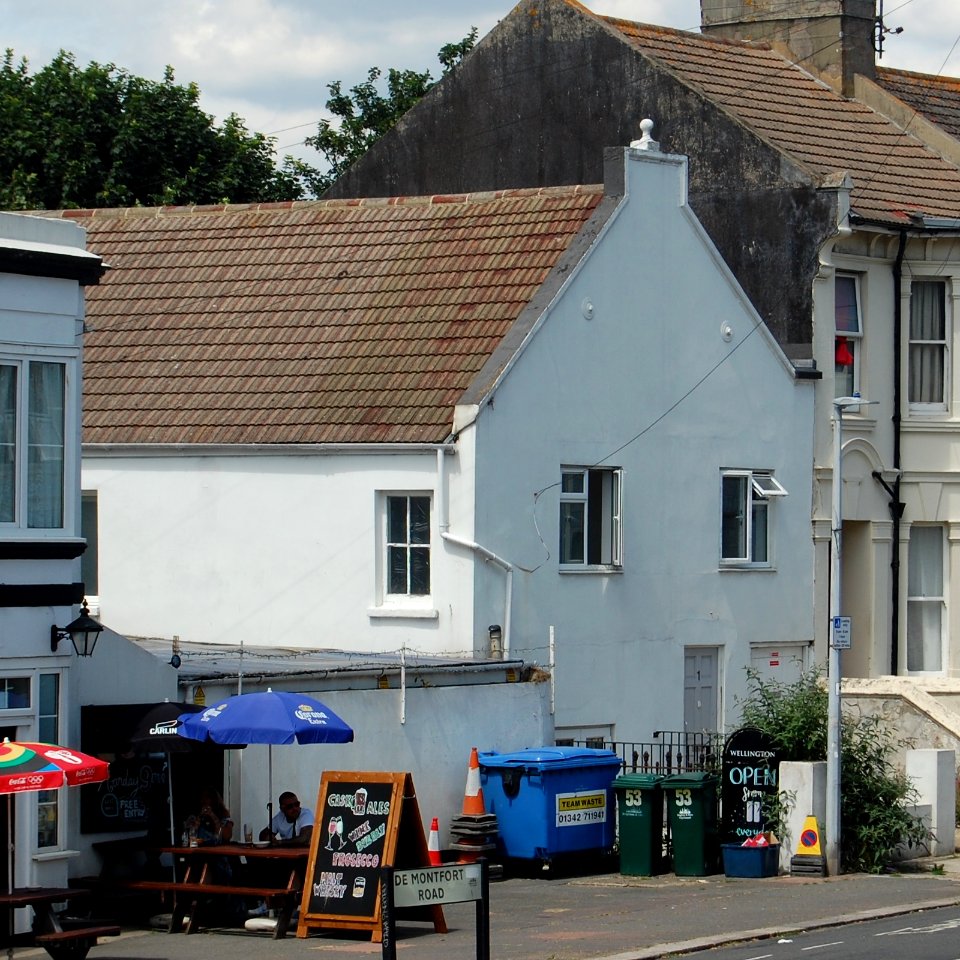 Former Assemblies of God Church, 1 De Montfort Road, Elm Grove, Brighton (July 2019) (1)