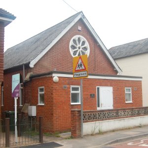 Former Kingdom Hall, Station Road, West Liss (July 2019) (1)