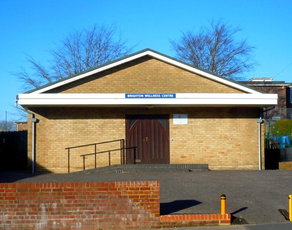 Former Mile Oak Gospel Hall (now Brighton Wellness Centre), Chalky Avenue, Mile Oak (November 2015) (1)