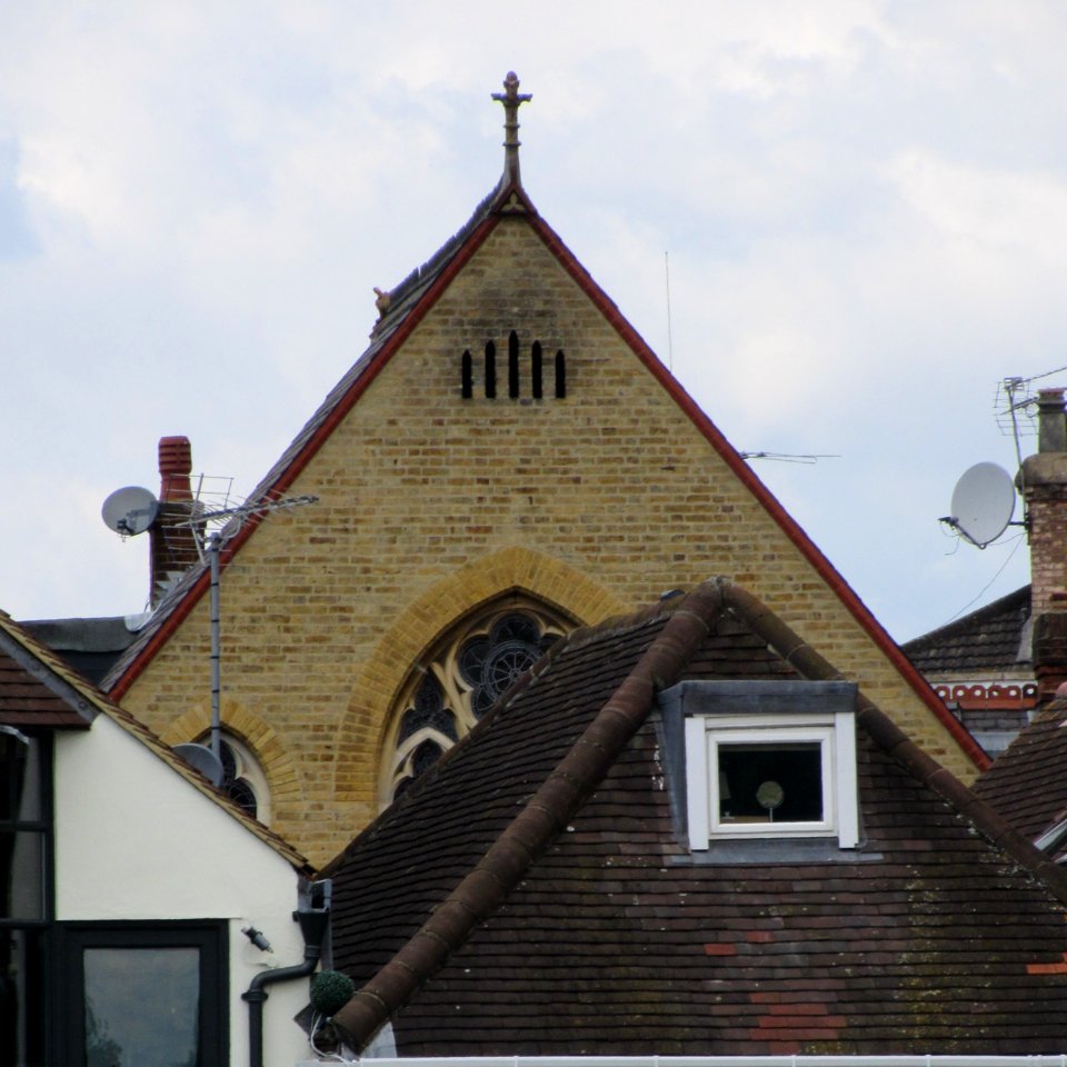 Former Molesey Baptist Chapel, off Bridge Road, East Molesey (July 2015)