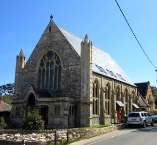 Former Methodist Church, The Avenue, Totland (May 2016) (2)