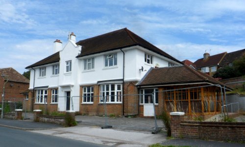 Former Bevendean Hotel (now The Bevy pub), Hillside, Moulsecoomb (August 2013) (3)