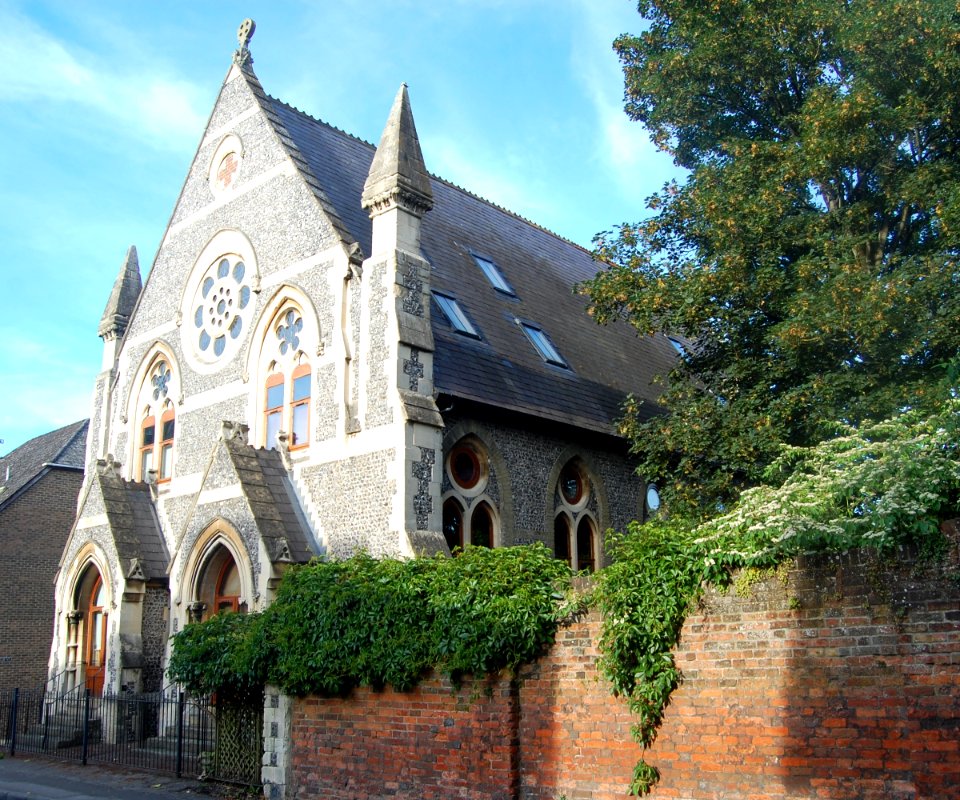 Former Methodist Chapel, St Peter's Street, Winchester (June 2019) (1)