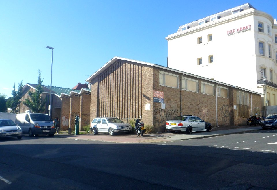 Former Montpelier Place Baptist Church, Montpelier Place, Hove (August 2017) (6)