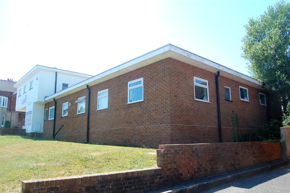 Former Christian Science Church (now Astec House), Sedlescombe Road South, Silverhill, St Leonards-on-Sea (June 2020) (1)