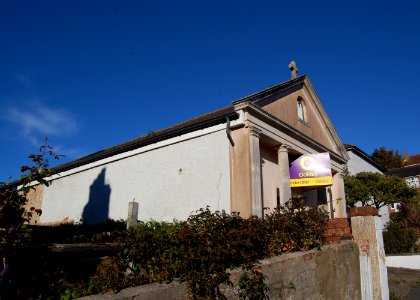 Former Chapel of the Holy Family (Society of St Pius X), Hollingdean Street, Hollingdean (September 2018) (2)