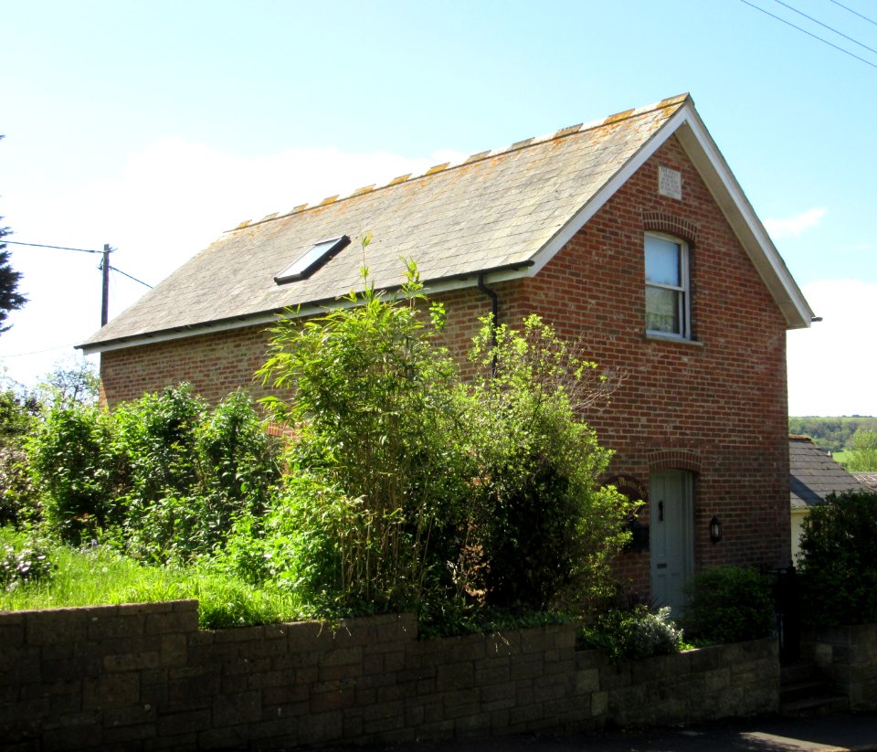 Former Mission Hall, Hillway, Bembridge (May 2016) (2)
