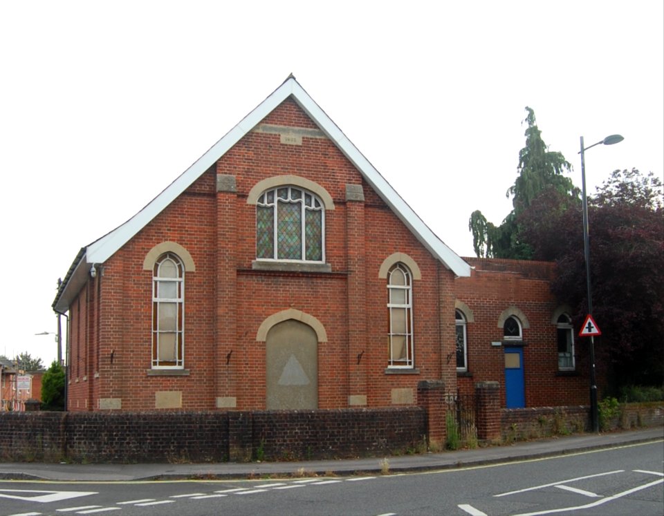 Former Windsor Road Methodist Church, Windsor Road, Petersfield (July 2019) (2)