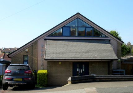 Former Church of the Holy Apostles, Fairlight Road, Ore, Hastings (June 2015) (1)