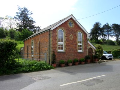 Former Methodist Church, Main Road, Chillerton (May 2016) (4)