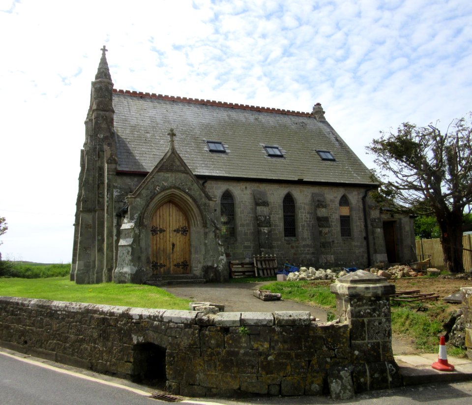 Former Chale Methodist Chapel, Newman Street, Chale Green (May 2016) (2)