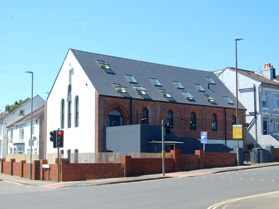 Former Hollington Methodist Church, Battle Road, Hollington, Hastings (June 2020) (2)