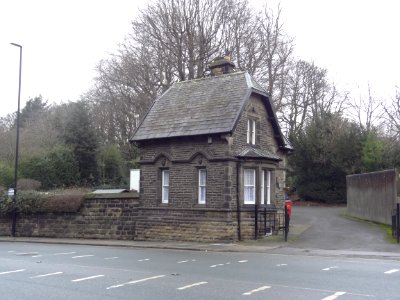 Former Lodge to Headingley Castle