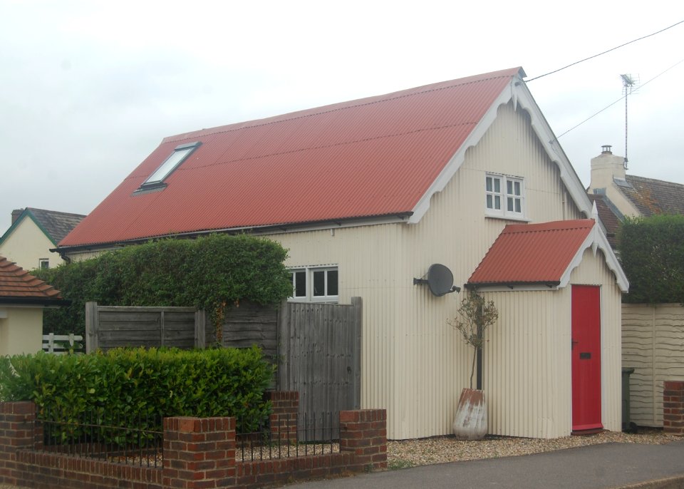 Former Brethren Meeting Room (Tin Tabernacle), Mill Road, Liss (July 2019) (2)