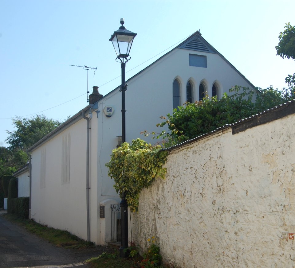 Former Church of the Assumption, Temple Lane, East Meon (July 2019) (5)
