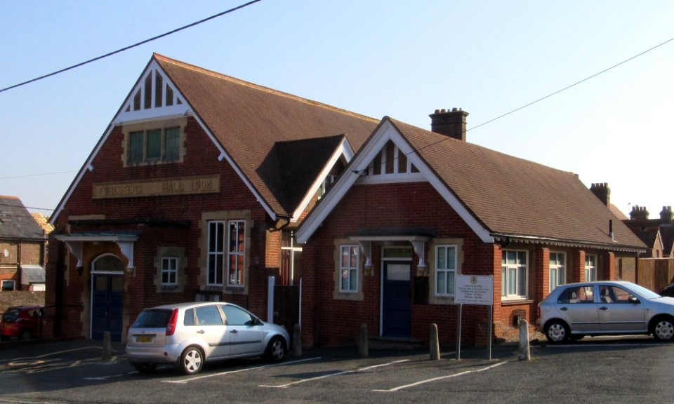 Foresters Hall and Foresters Strict Baptist Chapel, Harcourt Road, Uckfield (September 2016)