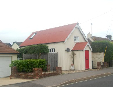 Former Brethren Meeting Room (Tin Tabernacle), Mill Road, Liss (July 2019) (3)