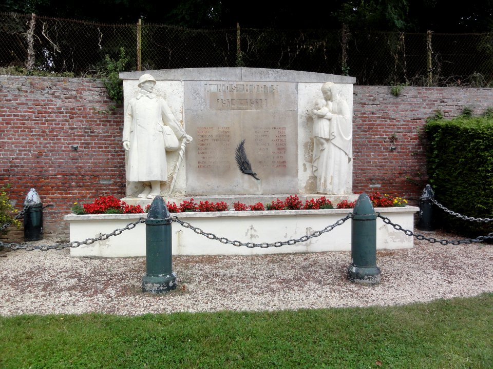 Foreste (Aisne) monument aux morts