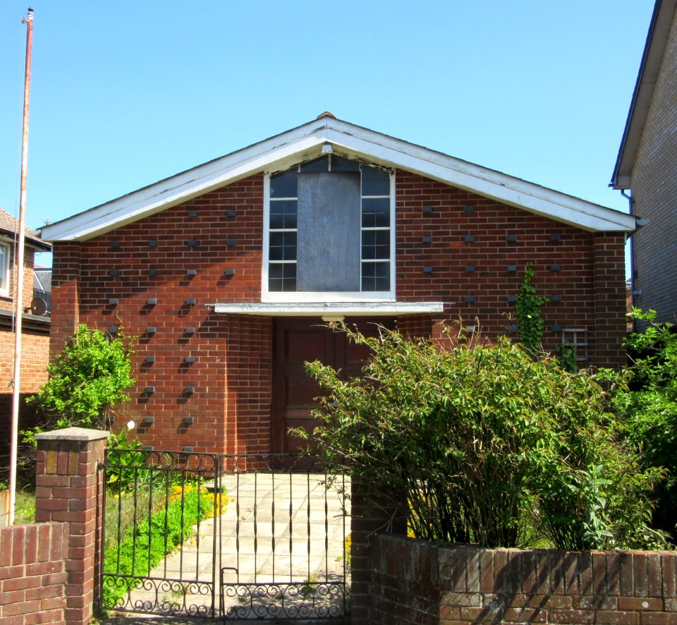 Former Holy Cross RC Church, Seafield Road, Seaview (May 2016) (3)