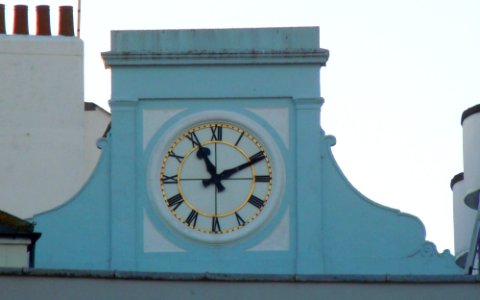 Former Hanningtons Department Store, North Street, Brighton (October 2014) (Clock)