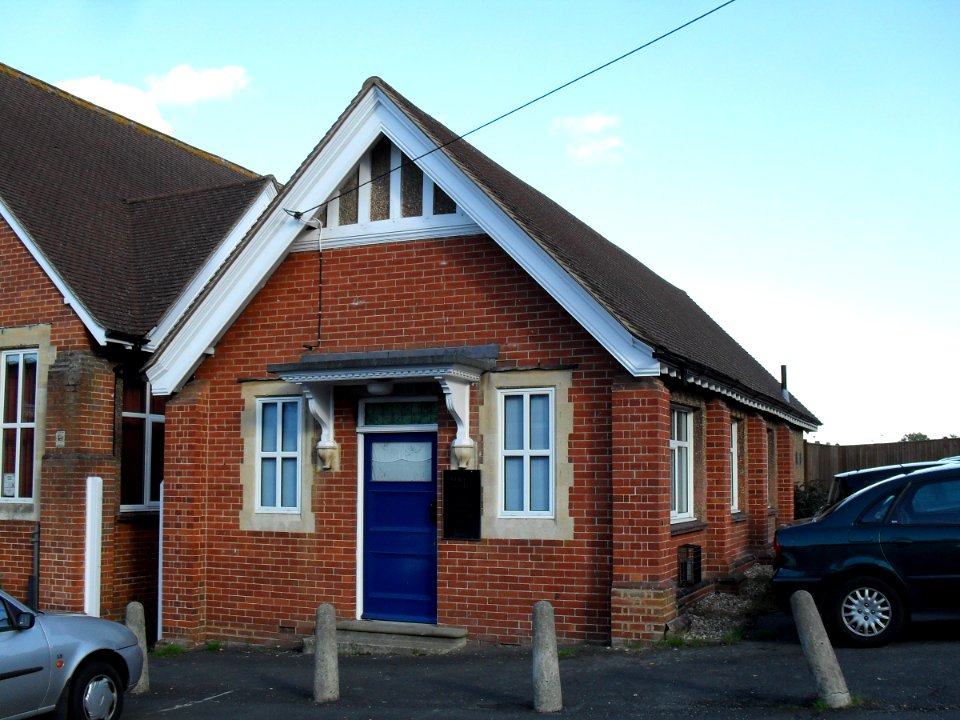 Foresters Strict Baptist Chapel, Harcourt Road, Uckfield (October 2010) (1)