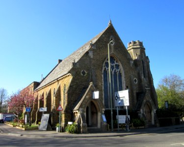 Former Godalming Congregational Church, Bridge Road, Godalming (April 2015) (2)