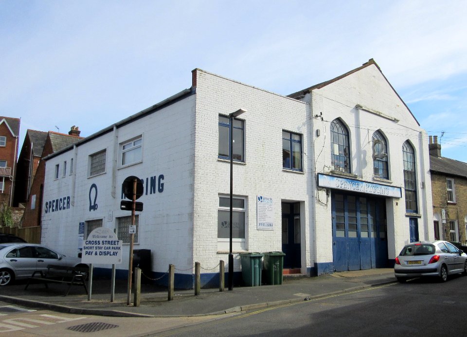 Former Free Wesleyan Methodist Chapel, St Mary's Road, Cowes, Isle of Wight (May 2016) (2)