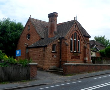 Former Methodist Chapel, London Road, Burpham (May 2014) (4)
