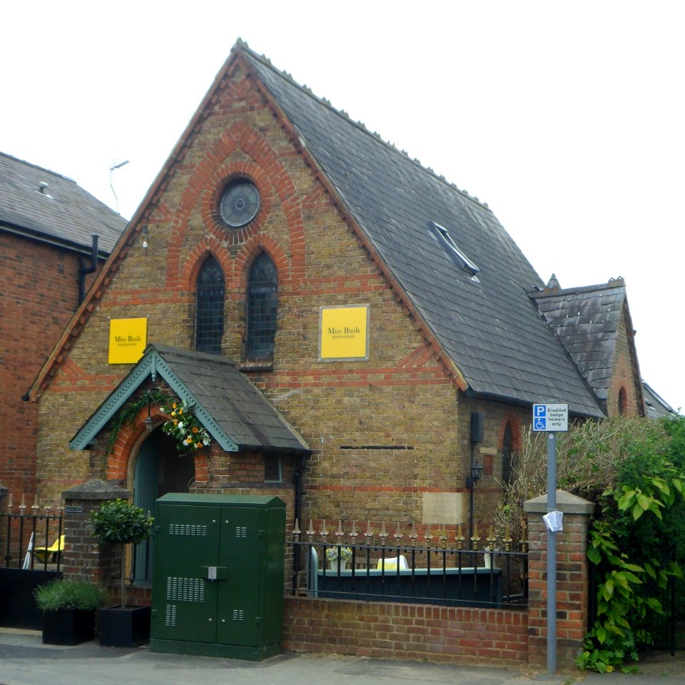Former Methodist Chapel, High Street, Ripley (May 2014) (3)