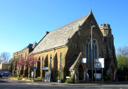 Former Godalming Congregational Church, Bridge Road, Godalming (April 2015) (5)