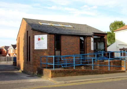Former Trinity United Reformed Church, Queens Road, Hersham (June 2015) (3)