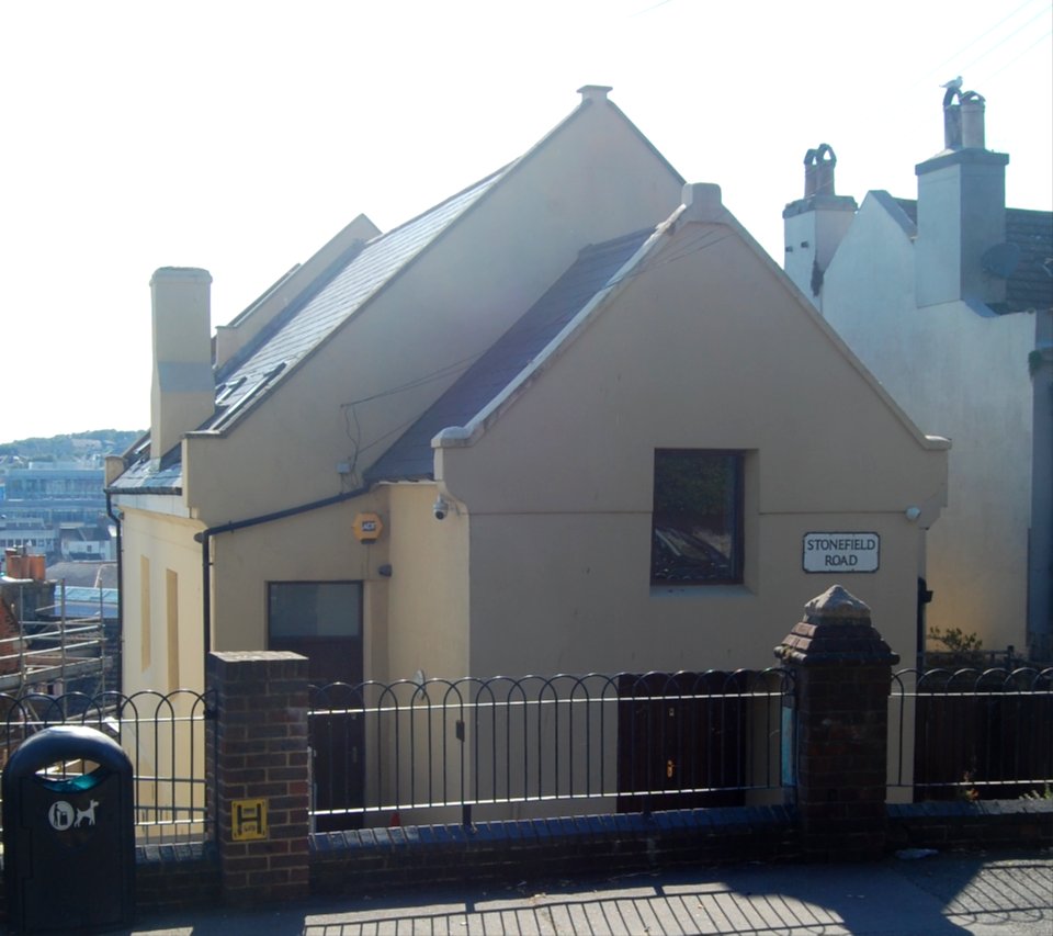 Former Stonefield Gospel Hall, Stonefield Road, Hastings (June 2020) (2)