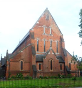 Former St Peter's Church (now Kings Church), Somers Road, Southsea (NHLE Code 1400154) (August 2017) (2)