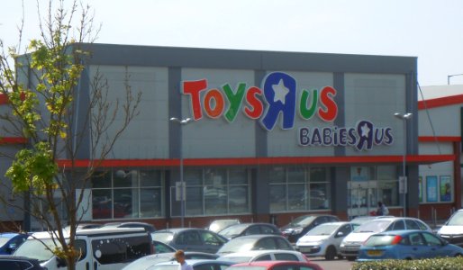 Former Toys R Us Store, Goldstone Retail Park, Old Shoreham Road, Hove (May 2018) (2)