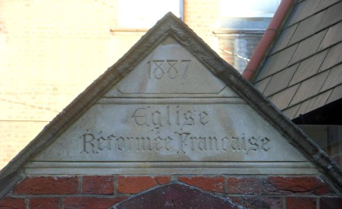 Former French Protestant Church, Queensbury Mews, Brighton (April 2015) (2)