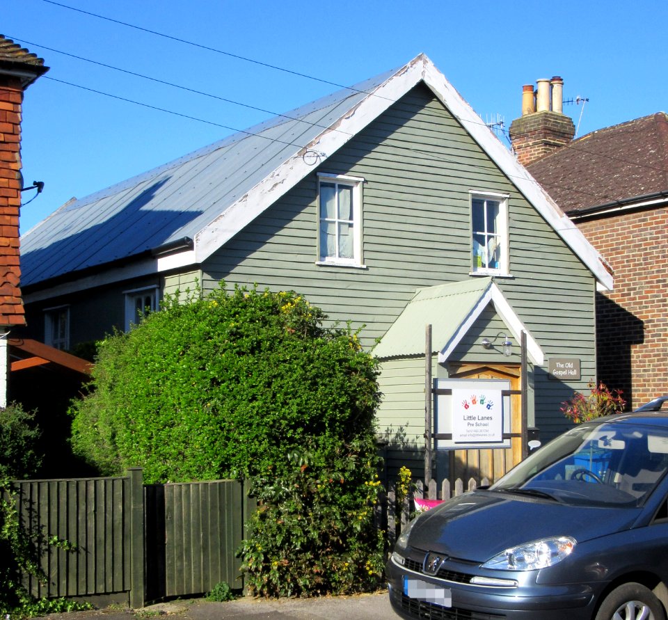Former Gospel Hall, Lower Manor Road, Farncombe (April 2015) (3)